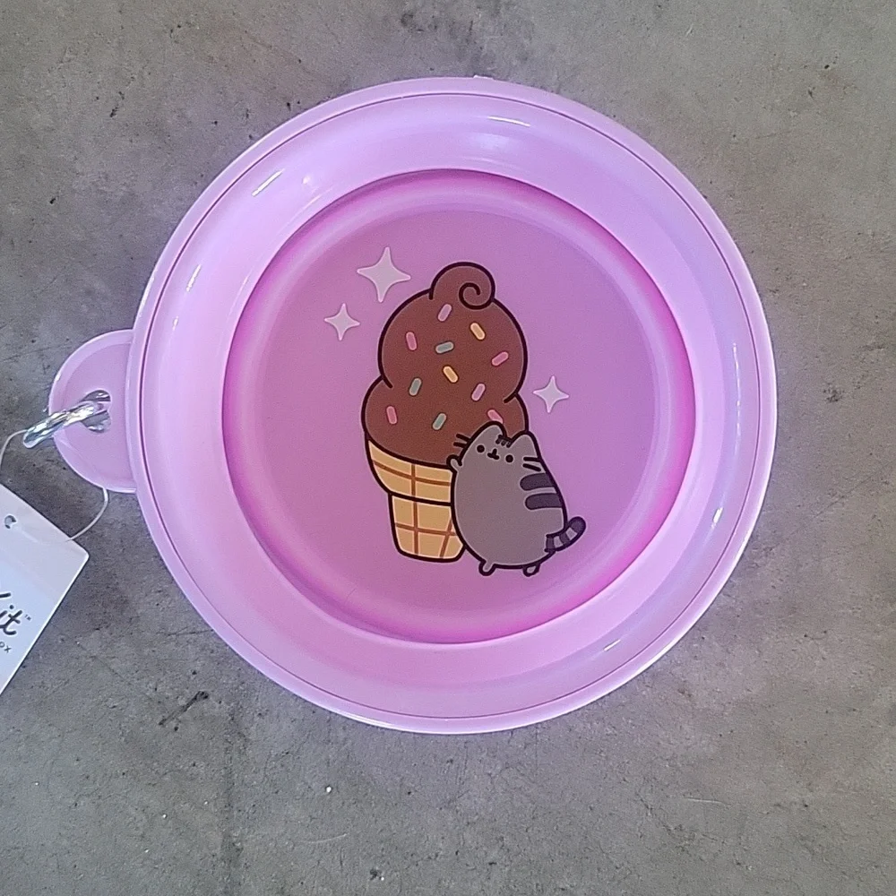 Pusheen Collapsible Travel Bowl - Picture 3 of 6